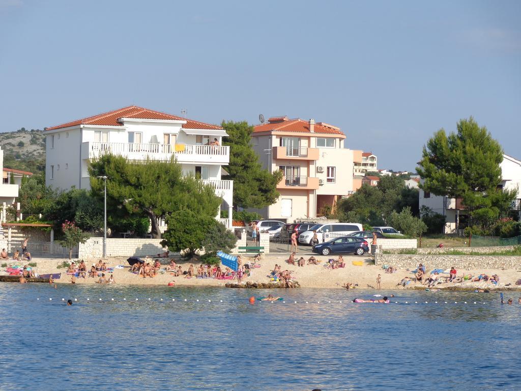 Villa Palas Apartments Rogoznica  Exterior foto